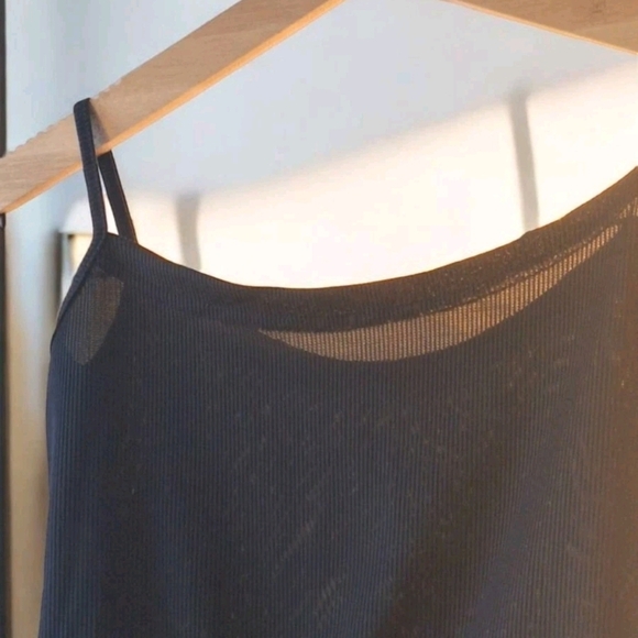 Womens Activewear SWEATHIRT AND TANK SET Size SMALL - Picture 4 of 4